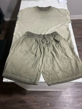 Men's Olive Green Casual shorts set
